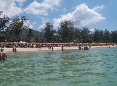 Playa de Patong en la isla de Phuket Tailandia